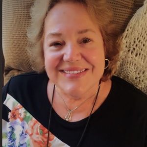 Meet your Posher, Linda